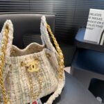 Chanel 25 Small Handbag Tweed And Gold Tone Metal 25Cm AS5293 B21178 NR774 - Image 4