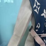 Louis Vuitton Hooded Coat Double Faced Silk Wool Brown 1AAGAV - Image 5