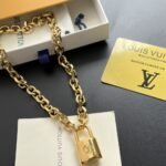 Louis Vuitton LV Edge Necklace Cadenas MP2993 - Image 2