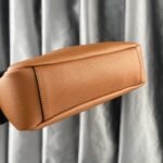 Saint Laurent 5 À 7 Soft Small Hobo Bag In Smooth Beige 27Cm - Image 5
