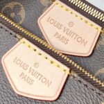 Louis Vuitton Multi Pochette Accessoires Monogram  Khaki 24cm M44813 - Image 8