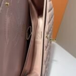 Chanel Classic Medium Flap Bag Pink And Gold 25Cm - Image 7