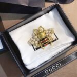 Gucci GG Black And Red Bee Brooch Gold With Pearl - Image 2