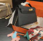 Hermes Kelly Mini Epsom Handbag Black And Gold 20Cm - Image 2