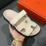 Hermes Chypre Sandal Calfskin Beige - Image 4