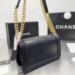 Chanel Boy Flap Bag Snake Leather Black 25Cm - Image 7
