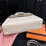 Hermes Kelly Mini Epsom Handbag Craie 20Cm - Image 5