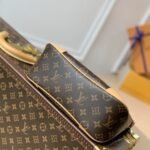 Louis Vuitton Boulogne Beige 29Cm M45832 - Image 4