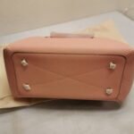 Louis Vuitton Haumea Mahina Magnolia Pink Leather Bag 30Cm M55030 - Image 4