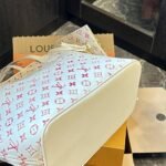 Louis Vuitton Neverfull MM Sunrise Aquarelle 32Cm M47080 - Image 5