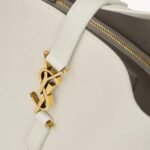Louis Vuitton Le 5 À 7 Supple Large In Grained White 31Cm 753837AAAUQ9207 - Image 5