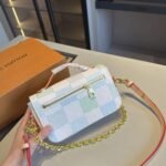 Louis Vuitton Pochette Métis East West Damier Light Blue 21Cm N40749 - Image 4